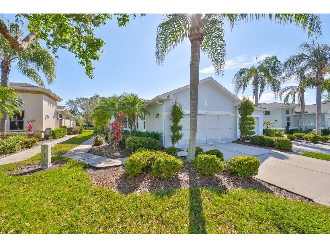 1211 Lyndhurst Greens Drive Sun City Center FL 33573 TB8356185 image1