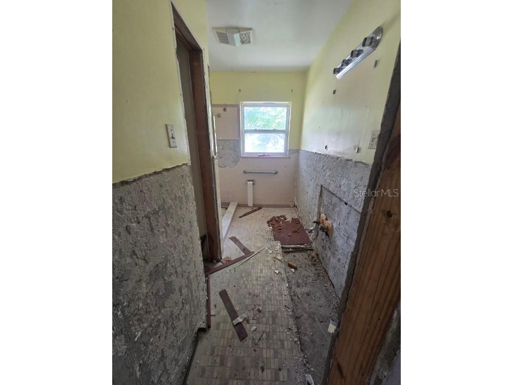 1211 NE 4th Street Mulberry FL 33860 TB8370922 image12