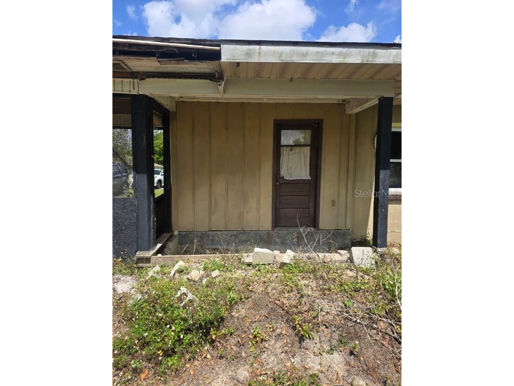 1211 NE 4th Street Mulberry FL 33860 TB8370922 image3