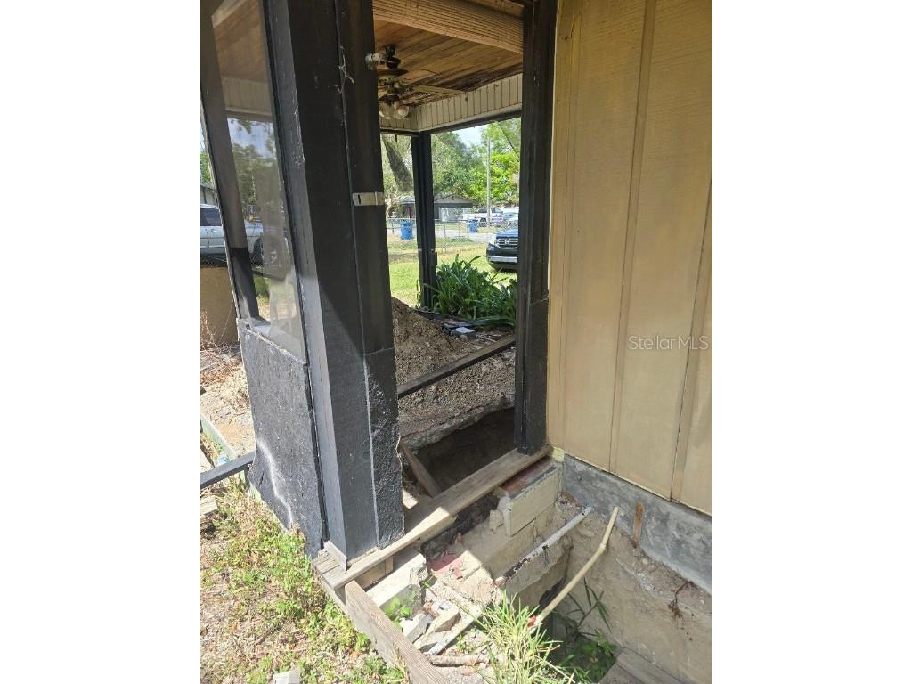 1211 NE 4th Street Mulberry FL 33860 TB8370922 image4