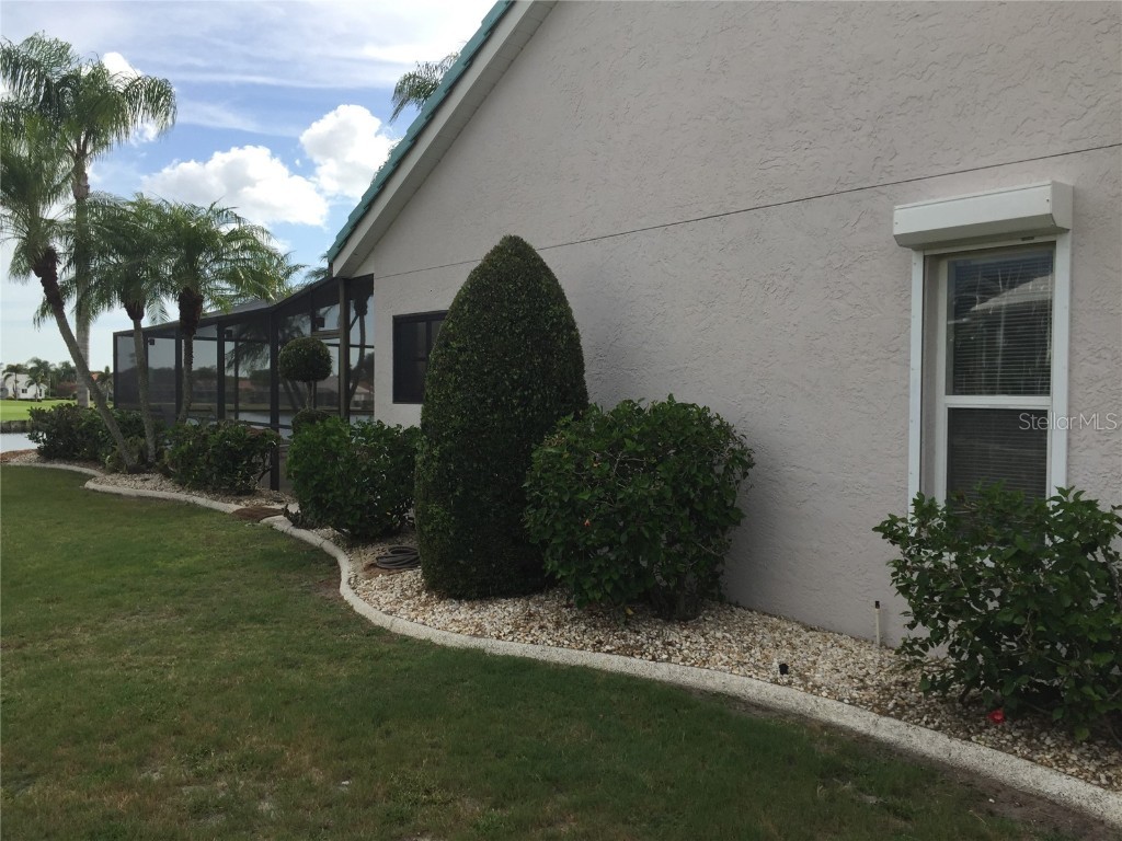 1211 Peridot Lane Sun City Center FL 33573 A4640812 image36