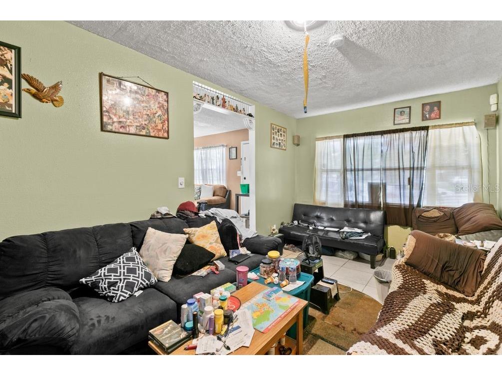 1211 Poppy Avenue Orlando FL 32811 O6423701 image16