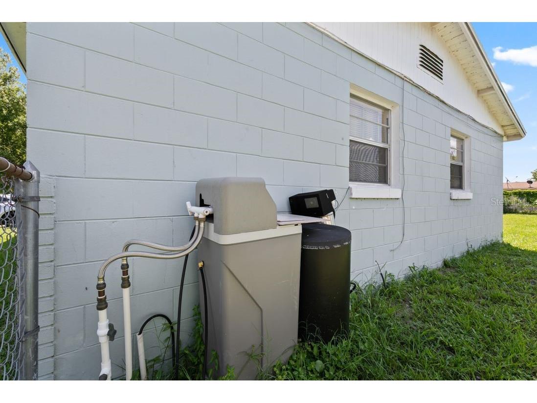 1211 Poppy Avenue Orlando FL 32811 O6423701 image21