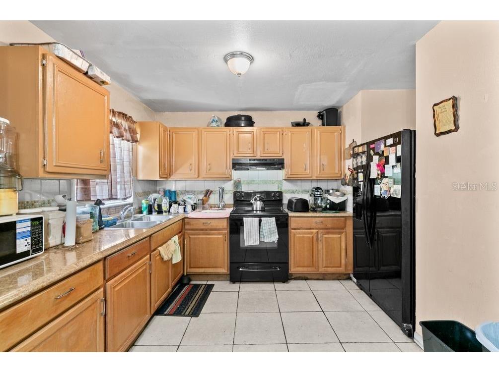 1211 Poppy Avenue Orlando FL 32811 O6423701 image6