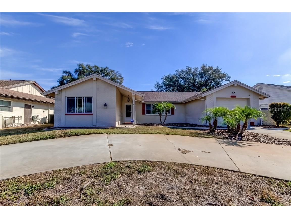 12110 Meadowbrook Lane Hudson FL 34667 W7859517 image1