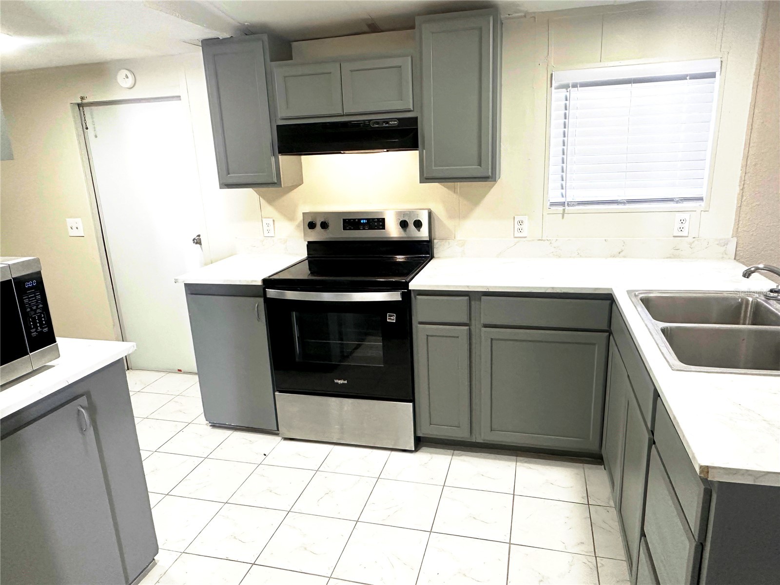 12111 Anderson Drive Riverview FL 33579 TB8509898 image2