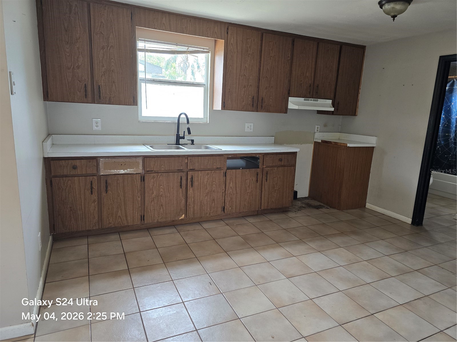 12111 Hill Street Tampa FL 33612 TB8506156 image3