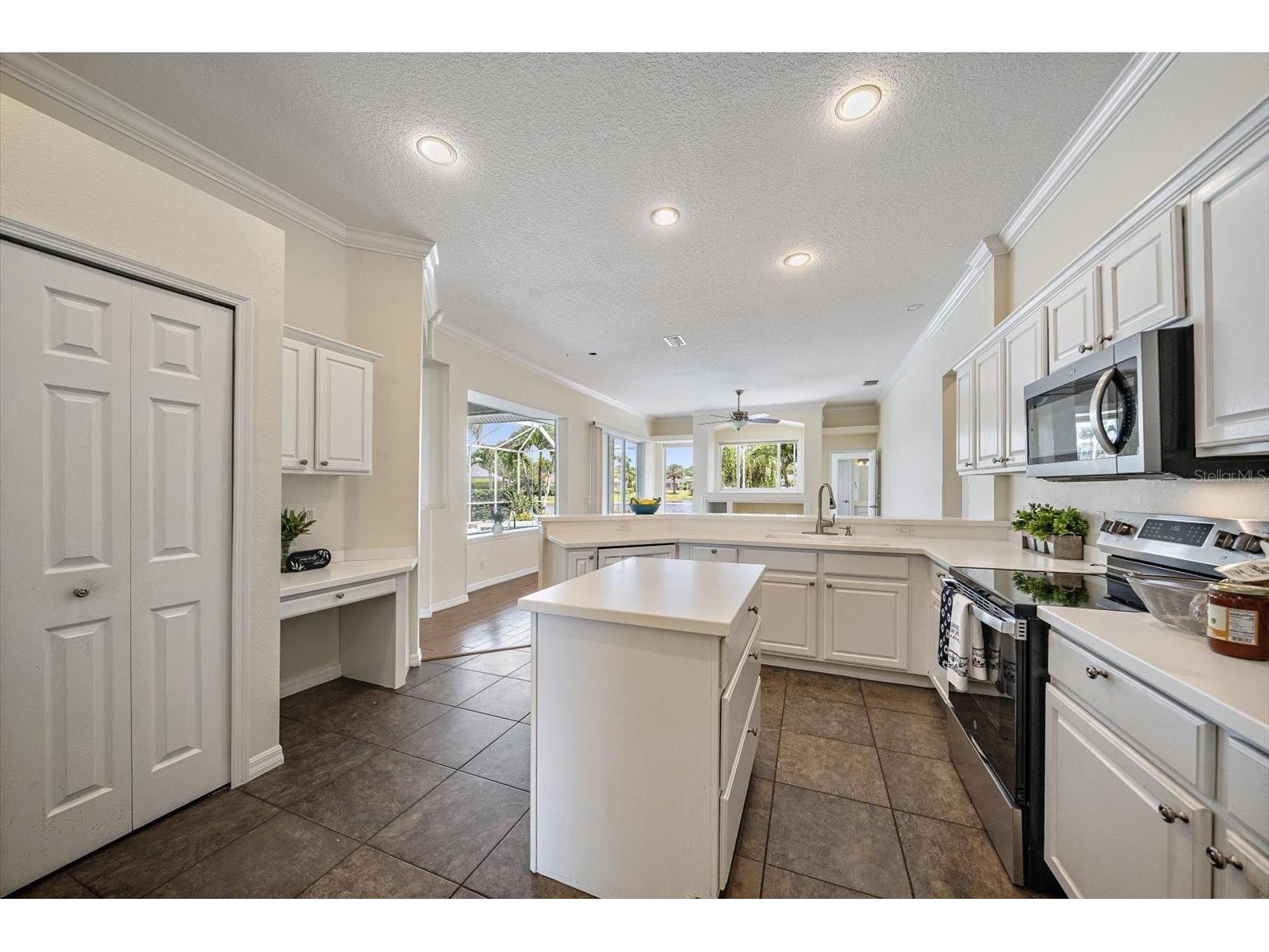 12111 Summer Meadow Drive Lakewood Ranch FL 34202 A4697506 image18