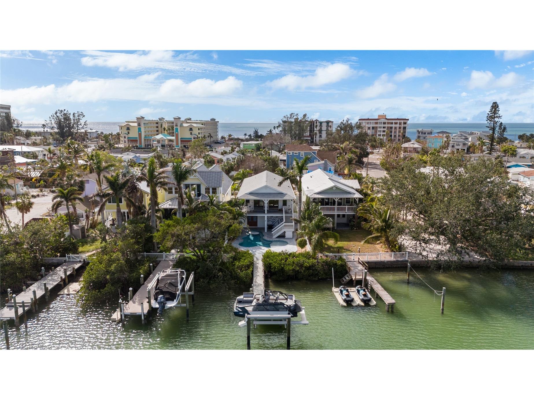12112 Lagoon Lane Treasure Island FL 33706 - BOCA CIEGA BAY TB8459408 image1