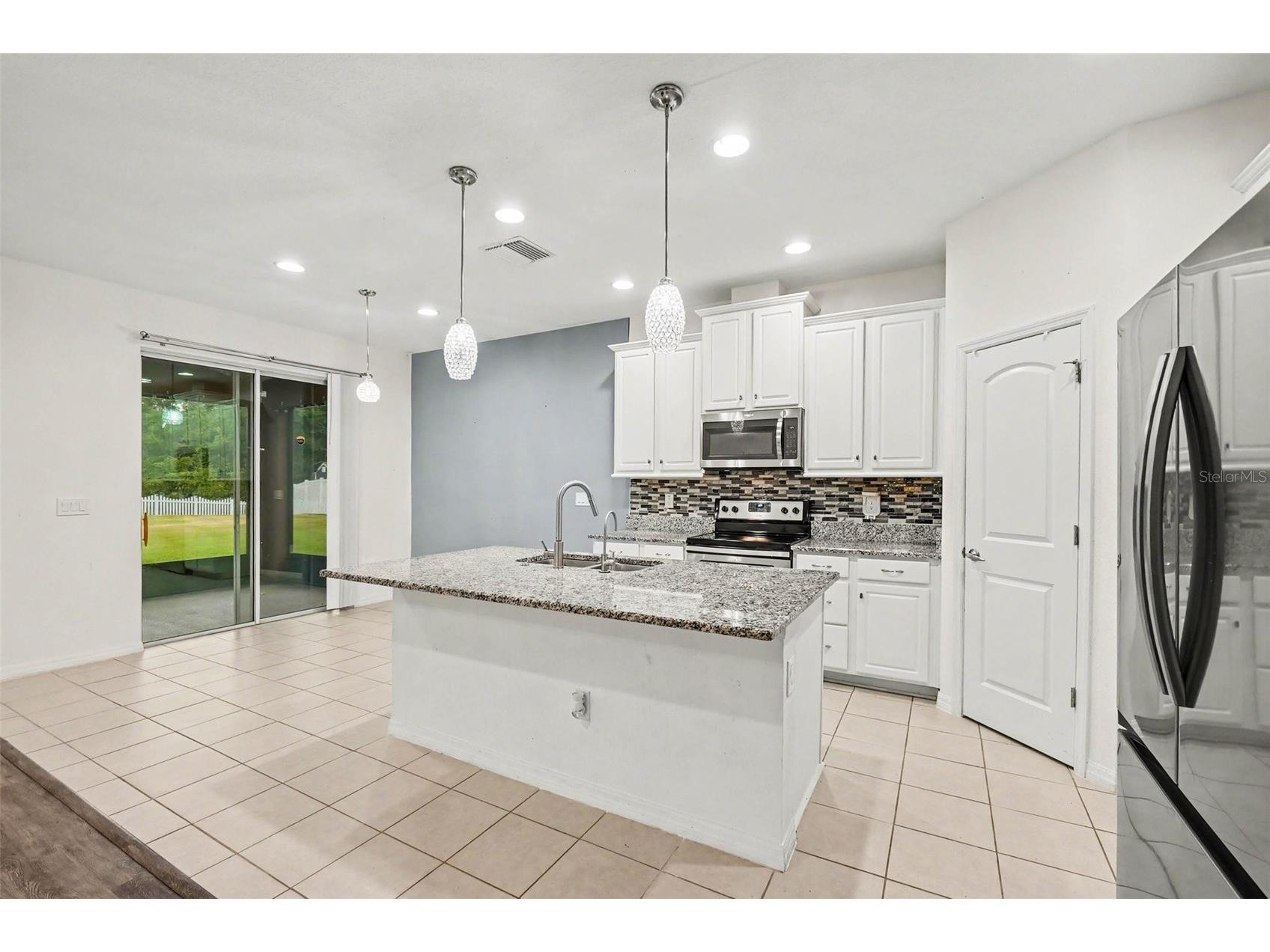 12112 Ledbury Commons Drive Gibsonton FL 33534 O6421849 image4