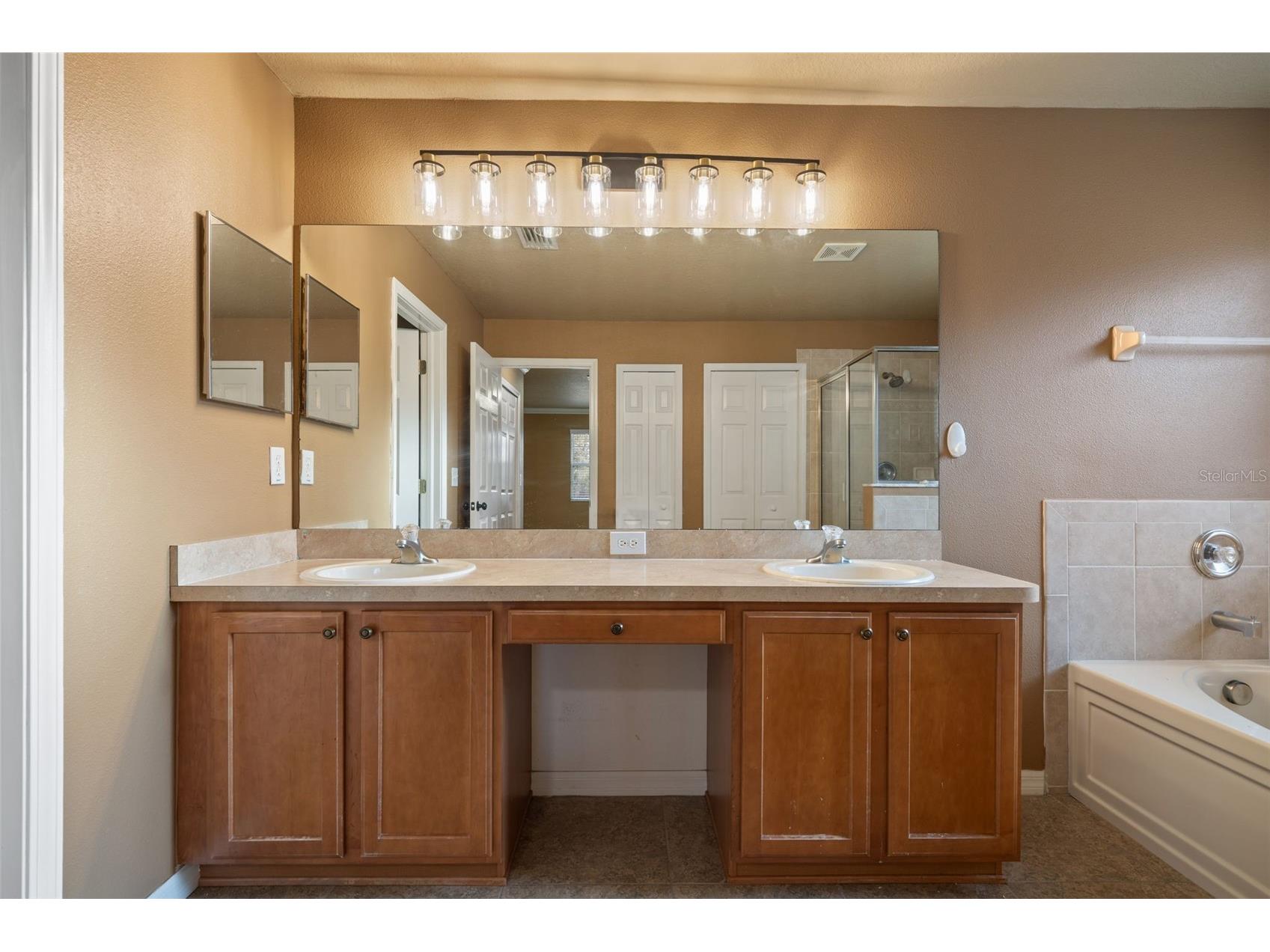 12112 Luftburrow Lane Hudson FL 34669 TB8480899 image18