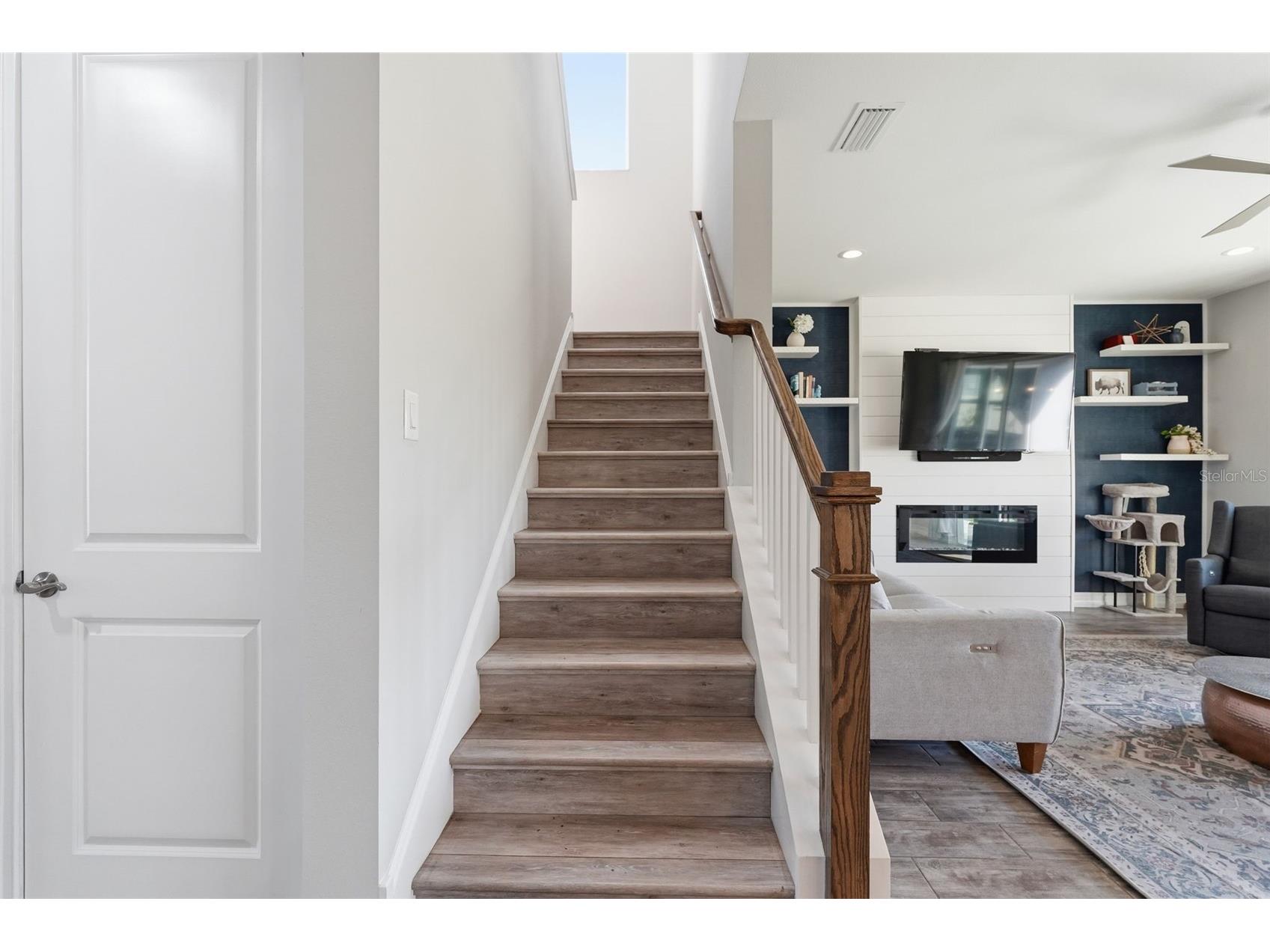 12112 Rustic River Way Tampa FL 33635 TB8484843 image19