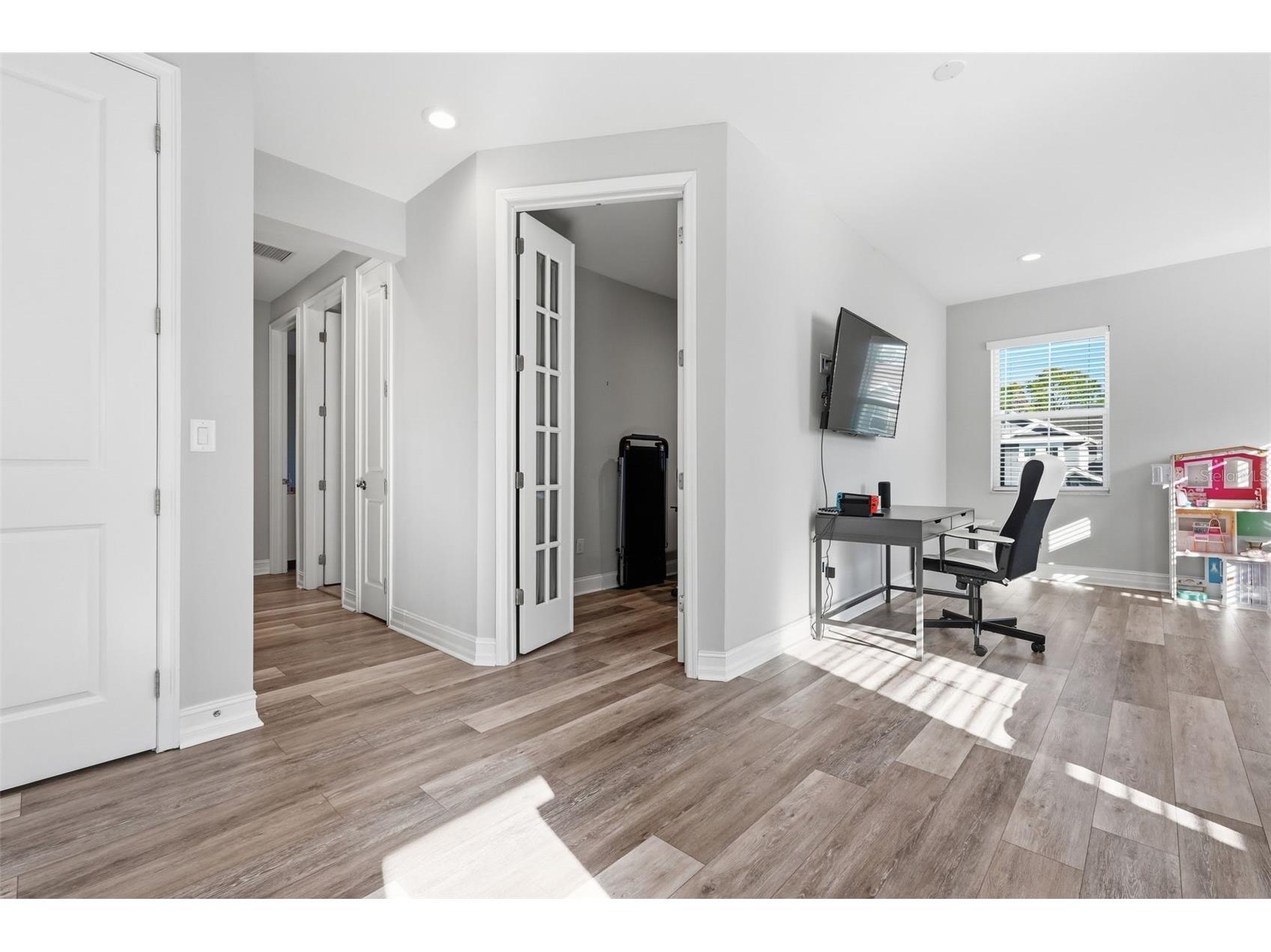 12112 Rustic River Way Tampa FL 33635 TB8484843 image20