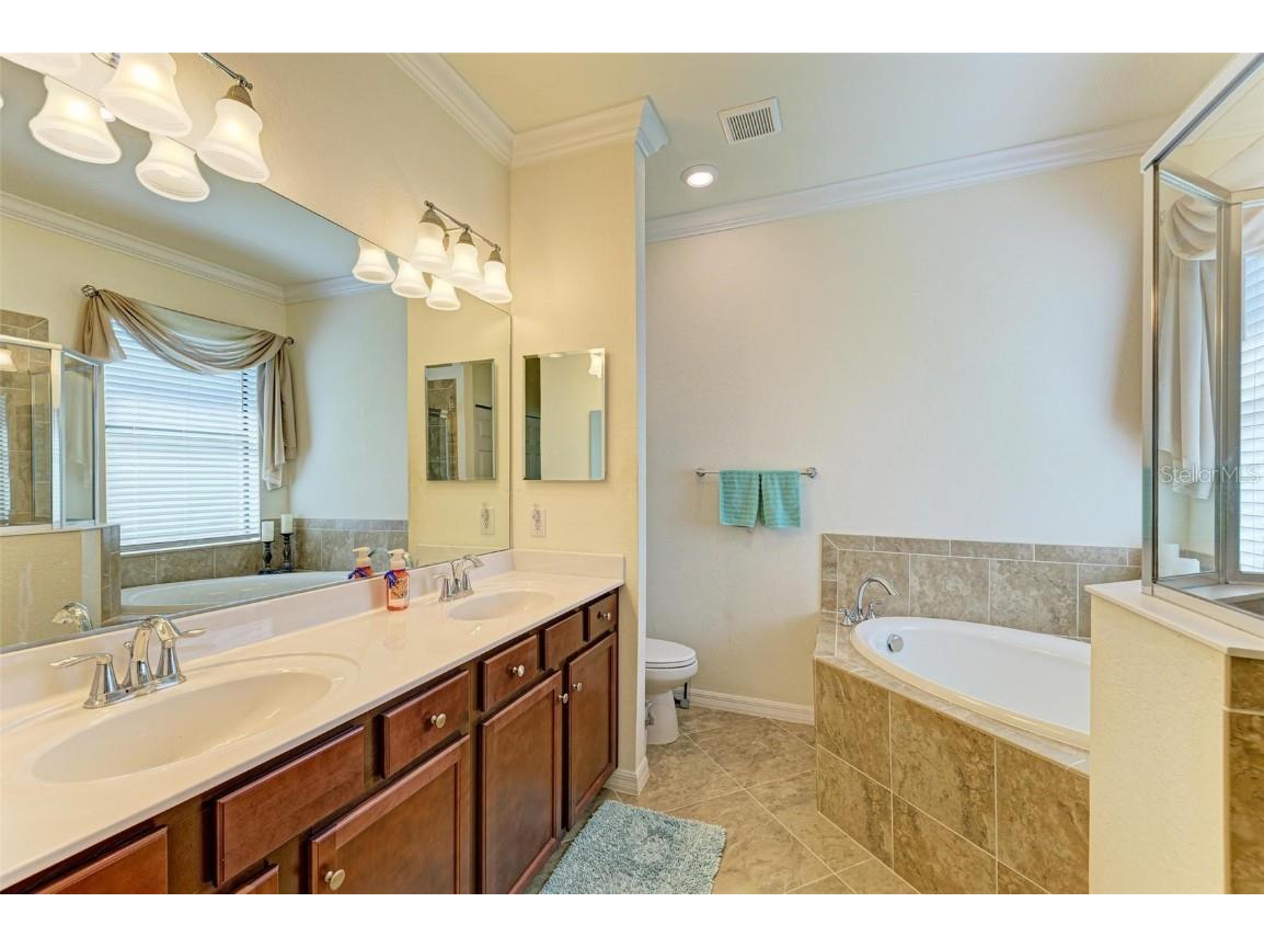 12115 Amica Loop Venice FL 34293 TB8424130 image26