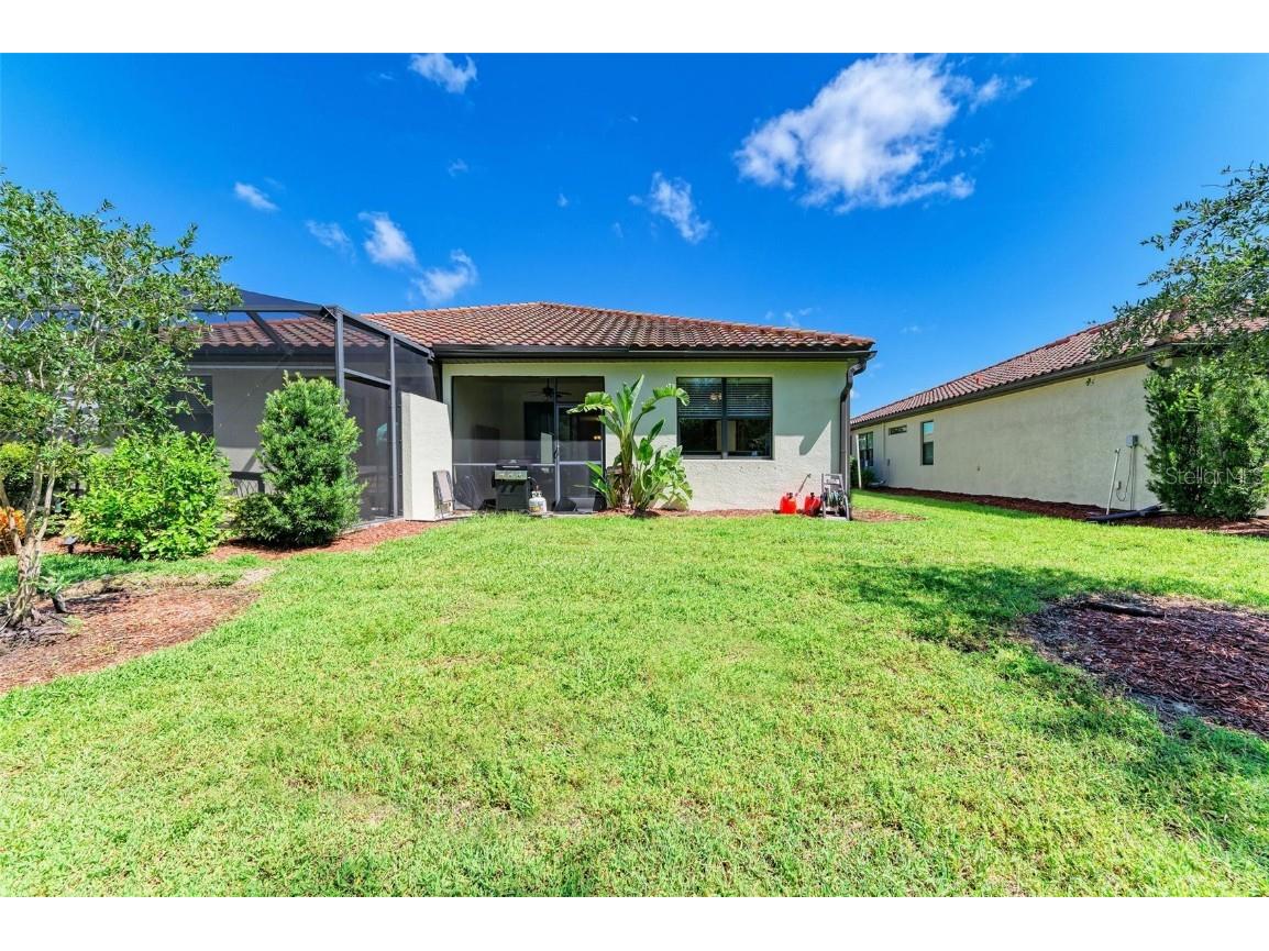 12115 Amica Loop Venice FL 34293 TB8424130 image38