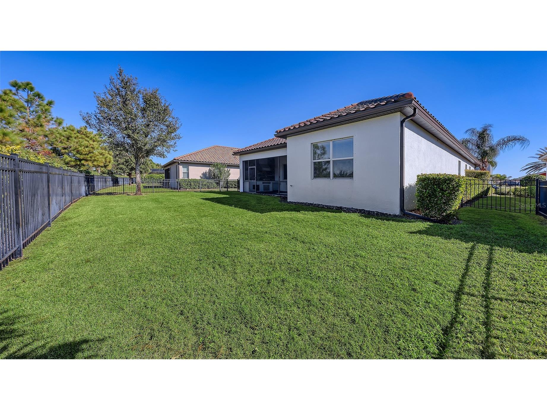 12115 Perennial Place Lakewood Ranch FL 34211 A4676441 image40