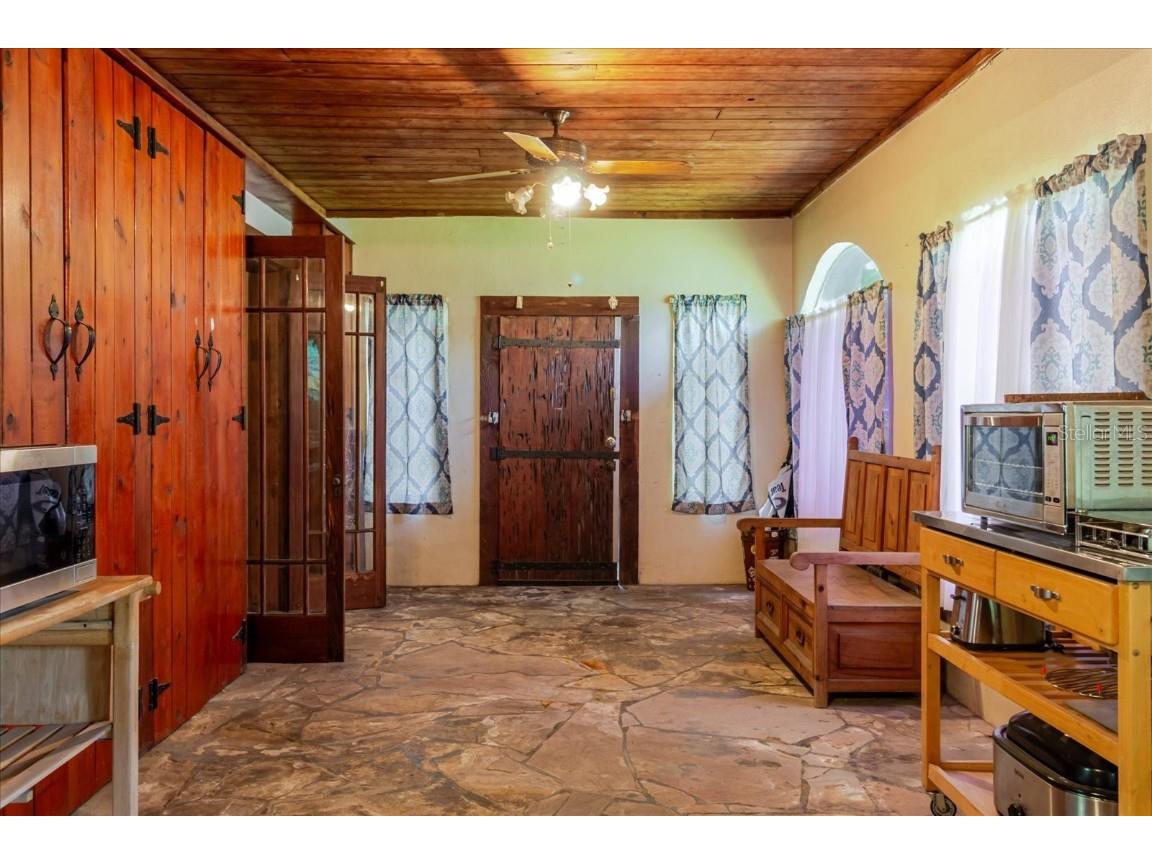 12115 S Us Hwy 41 Gibsonton FL 33534 TB8409141 image15