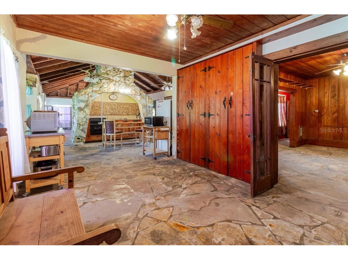 12115 S Us Hwy 41 Gibsonton FL 33534 TB8409141 image17