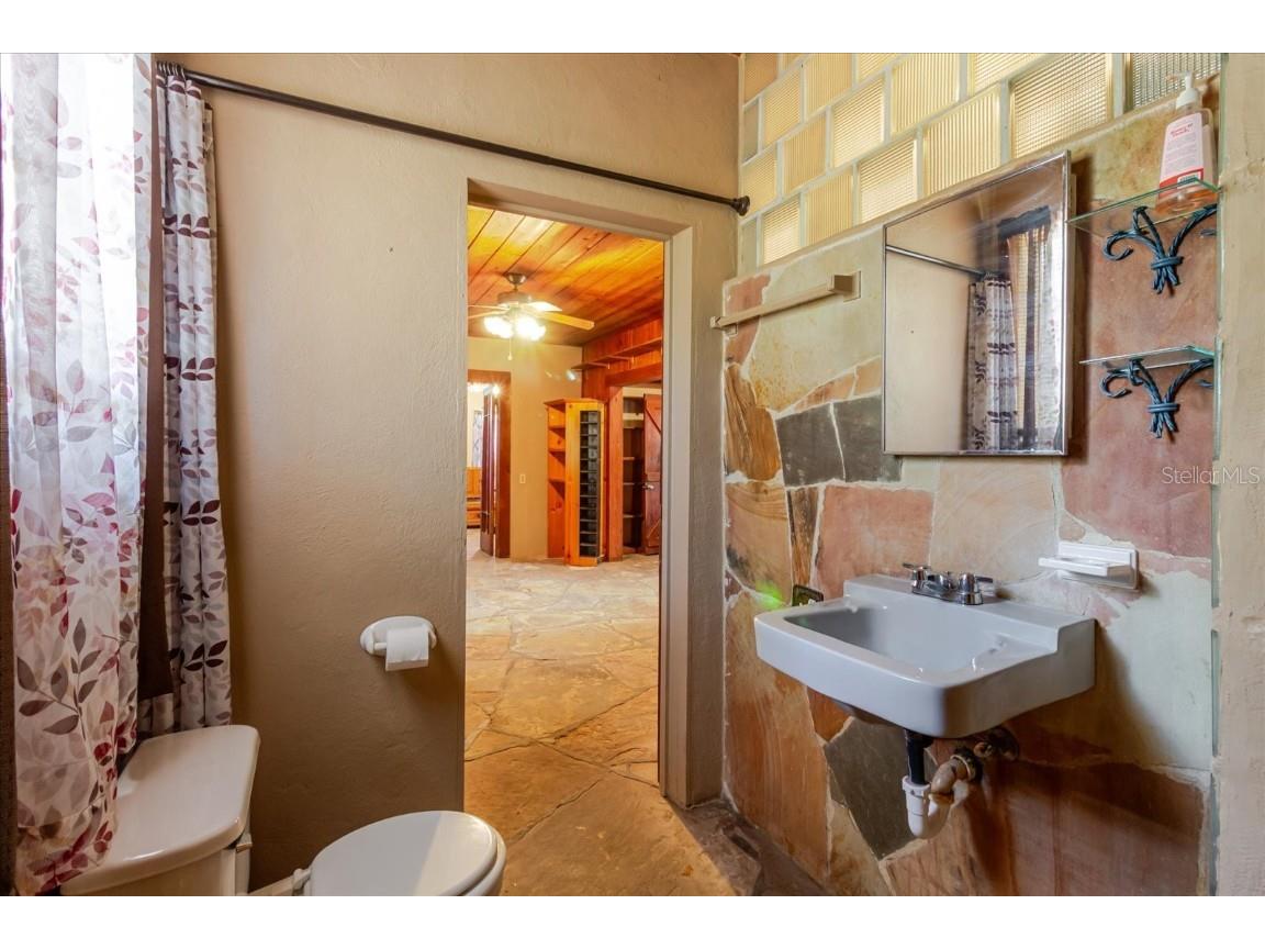 12115 S Us Hwy 41 Gibsonton FL 33534 TB8409141 image32