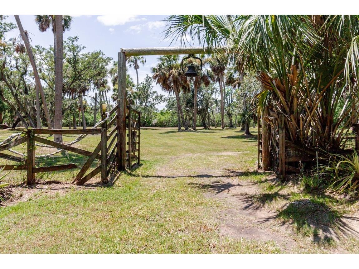 12115 S Us Hwy 41 Gibsonton FL 33534 TB8409141 image73