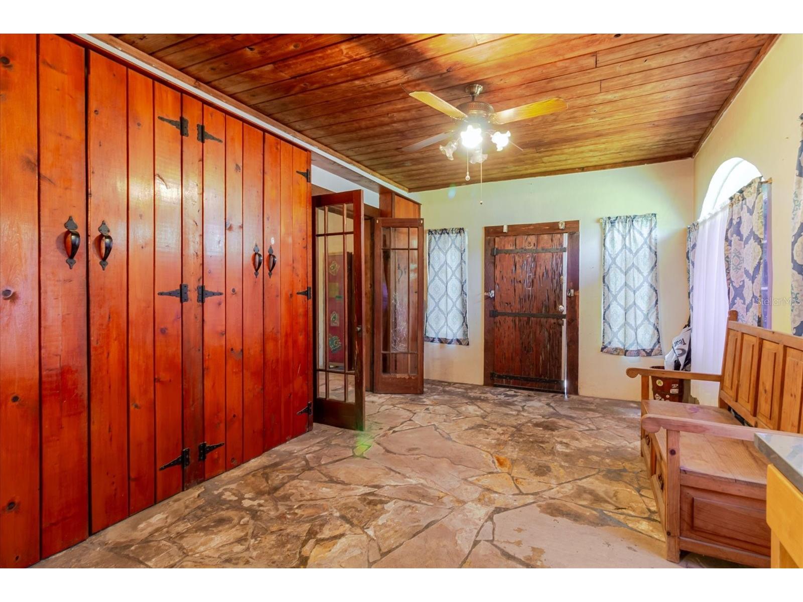 12115 S Us Hwy 41 Gibsonton FL 33534 TB8480347 image8