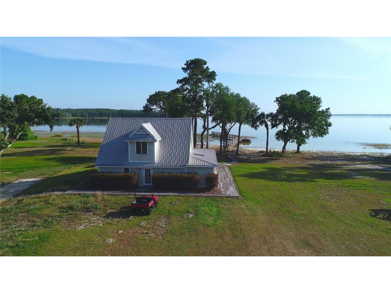 12115 SE Sunset Harbor Road Weirsdale FL 32195 - LAKE WEIR OM696243 image12