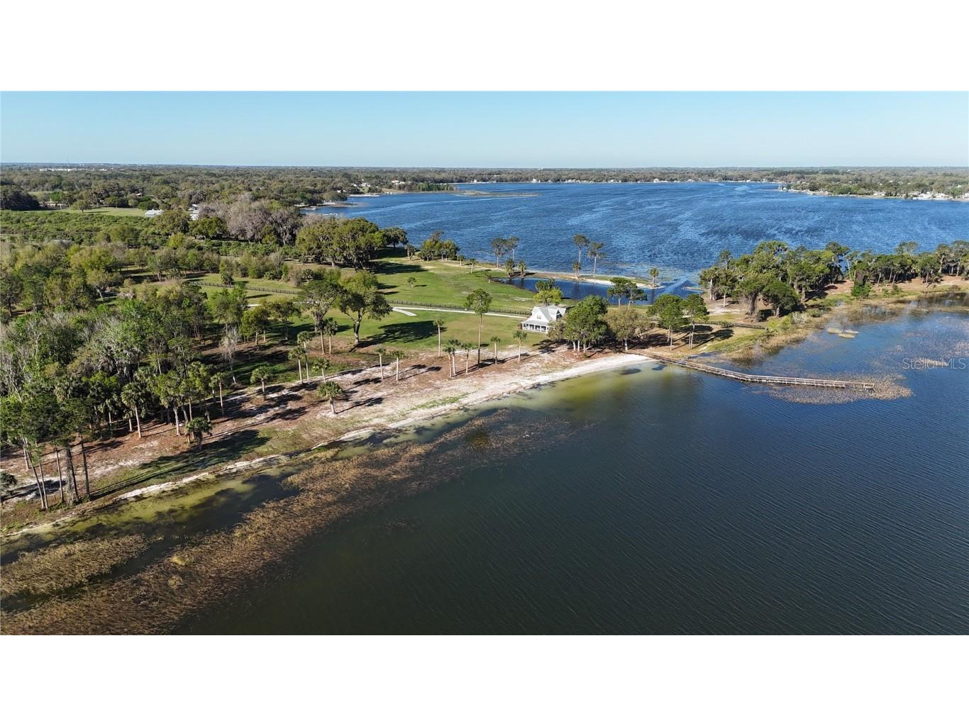 12115 SE Sunset Harbor Road Weirsdale FL 32195 - LAKE WEIR OM696243 image3