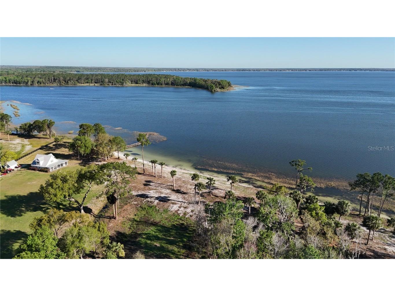 12115 SE Sunset Harbor Road Weirsdale FL 32195 - LAKE WEIR OM696243 image4