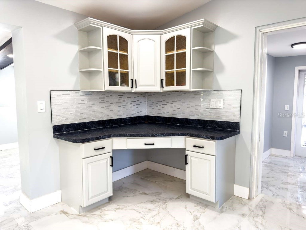 12116 N 52nd Street Temple Terrace FL 33617 TB8424676 image18