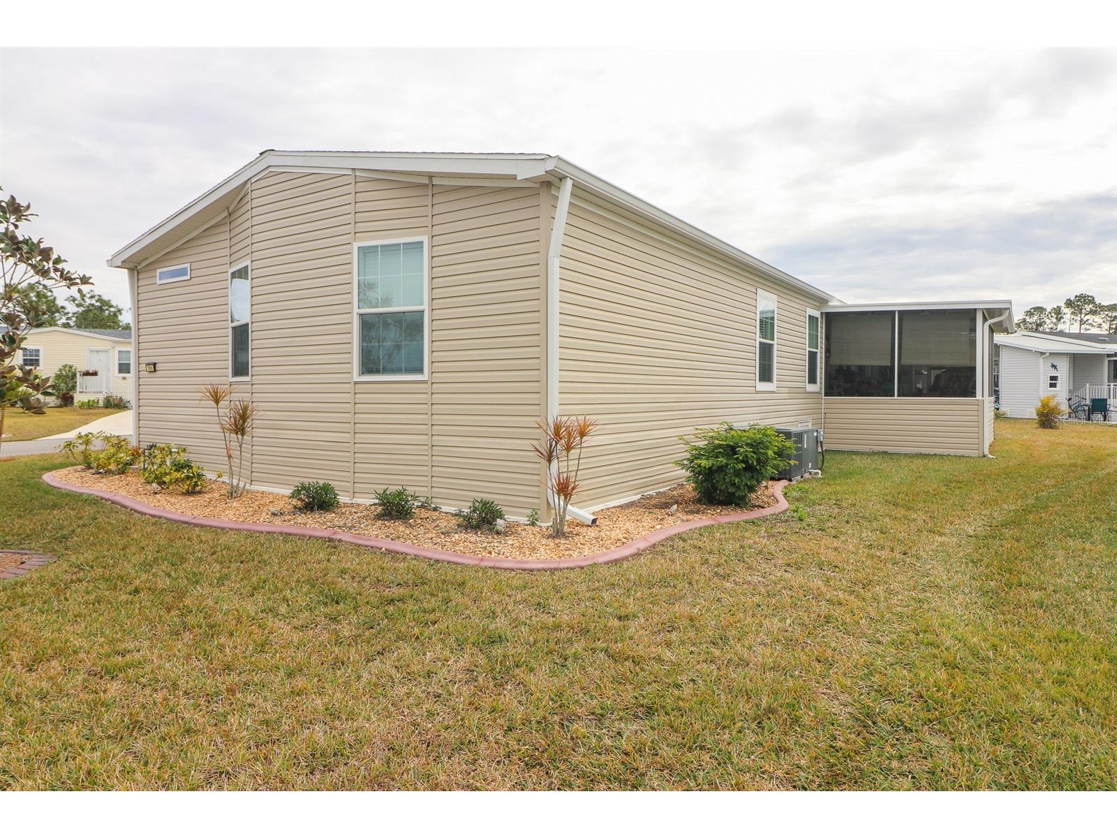 12116 Sw County Rd. 769 #106 Lake Suzy FL 34269 C7520209 image2