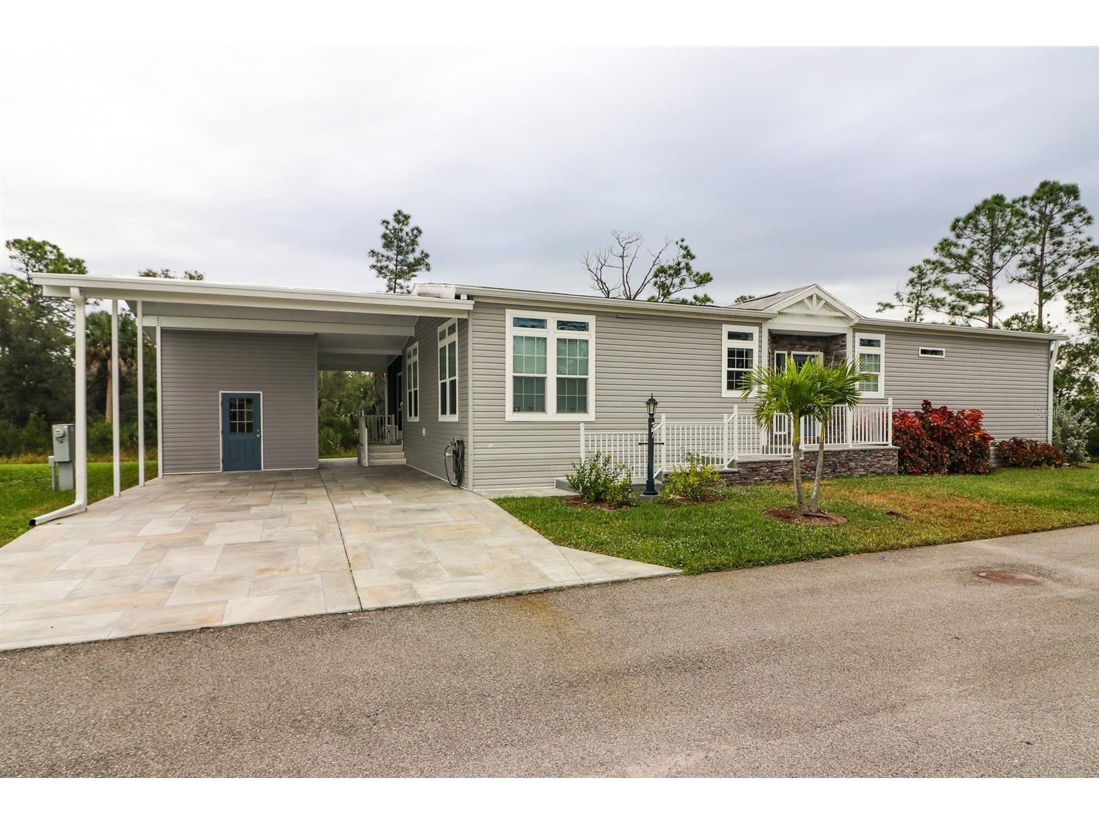 12116 Sw County Rd. 769 # 37 Lake Suzy FL 34269 C7520091 image4