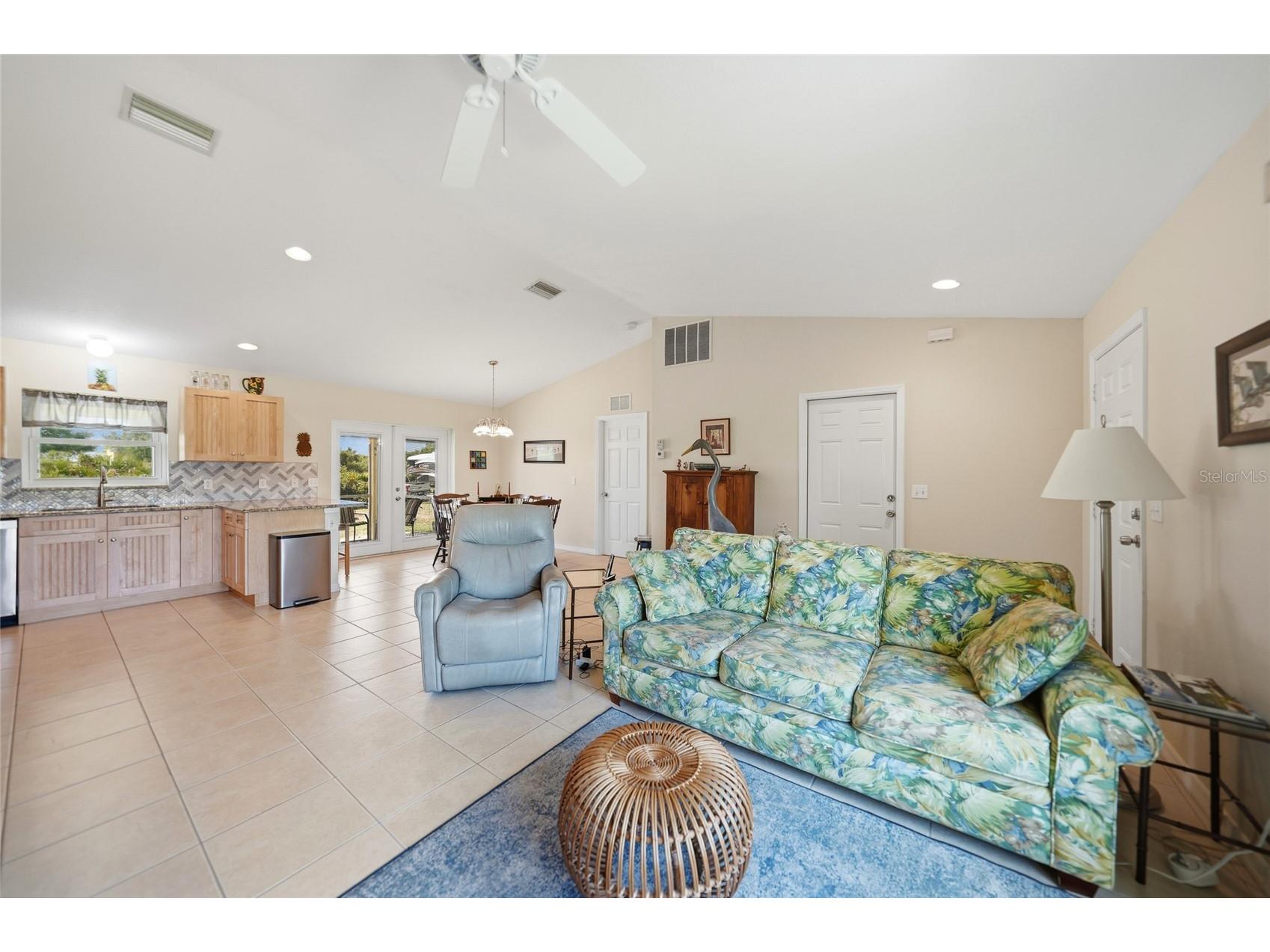 12117 Ashley Avenue Port Charlotte FL 33981 D6147868 image5