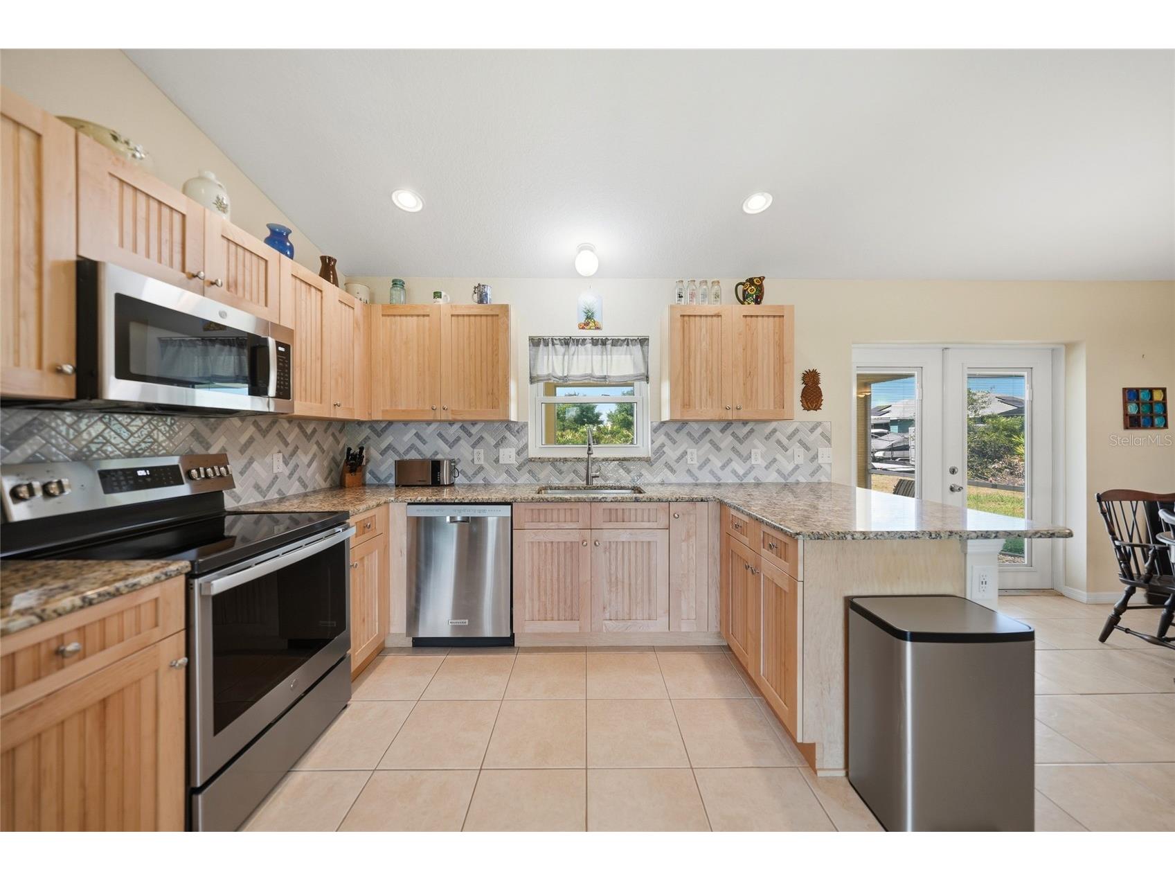 12117 Ashley Avenue Port Charlotte FL 33981 D6147868 image8