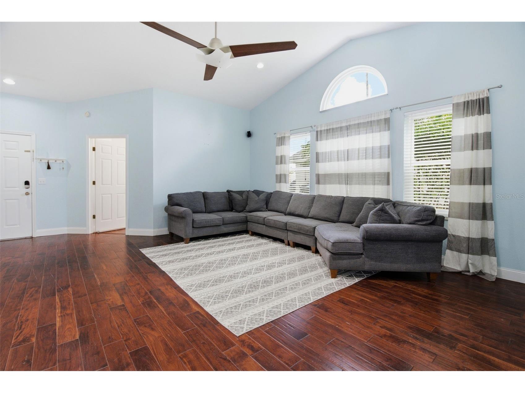 12118 Dickenson Lane Orlando FL 32821 O6417287 image4