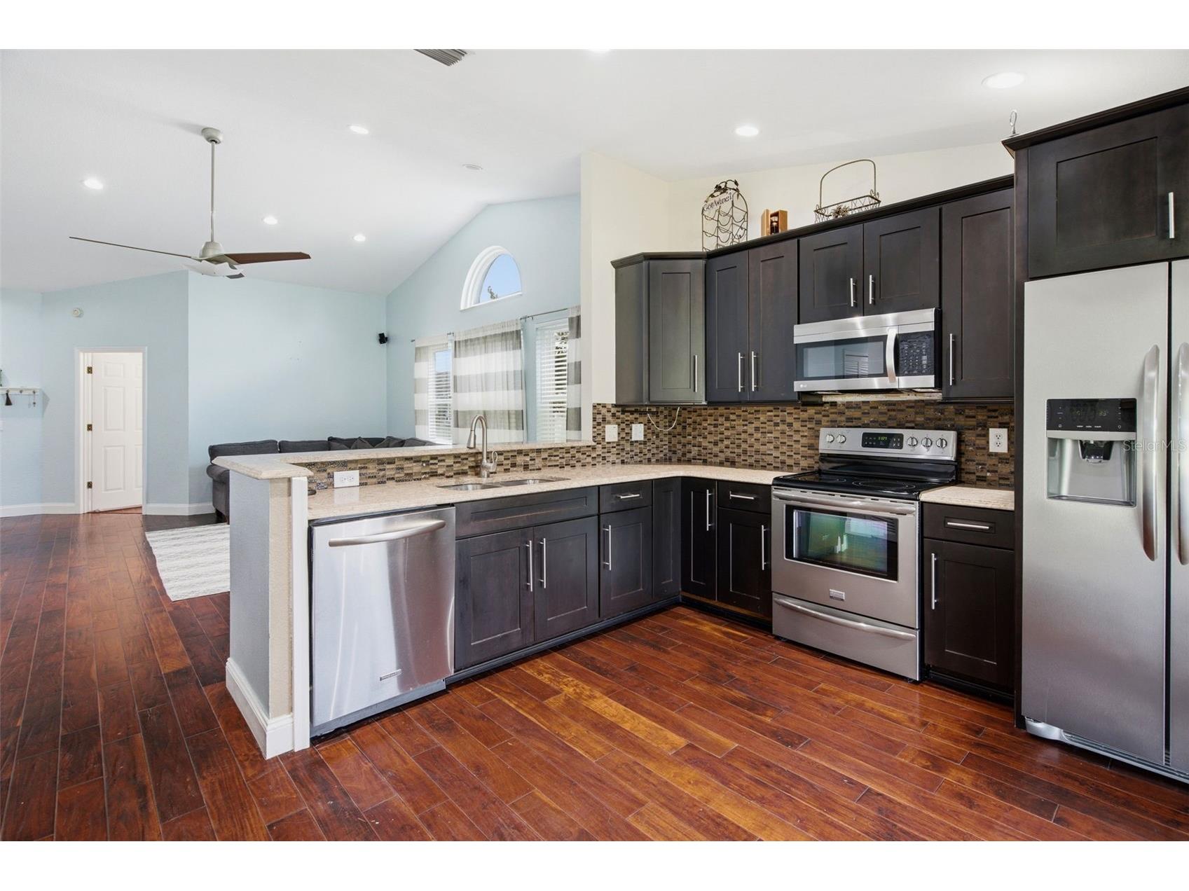 12118 Dickenson Lane Orlando FL 32821 O6417287 image9