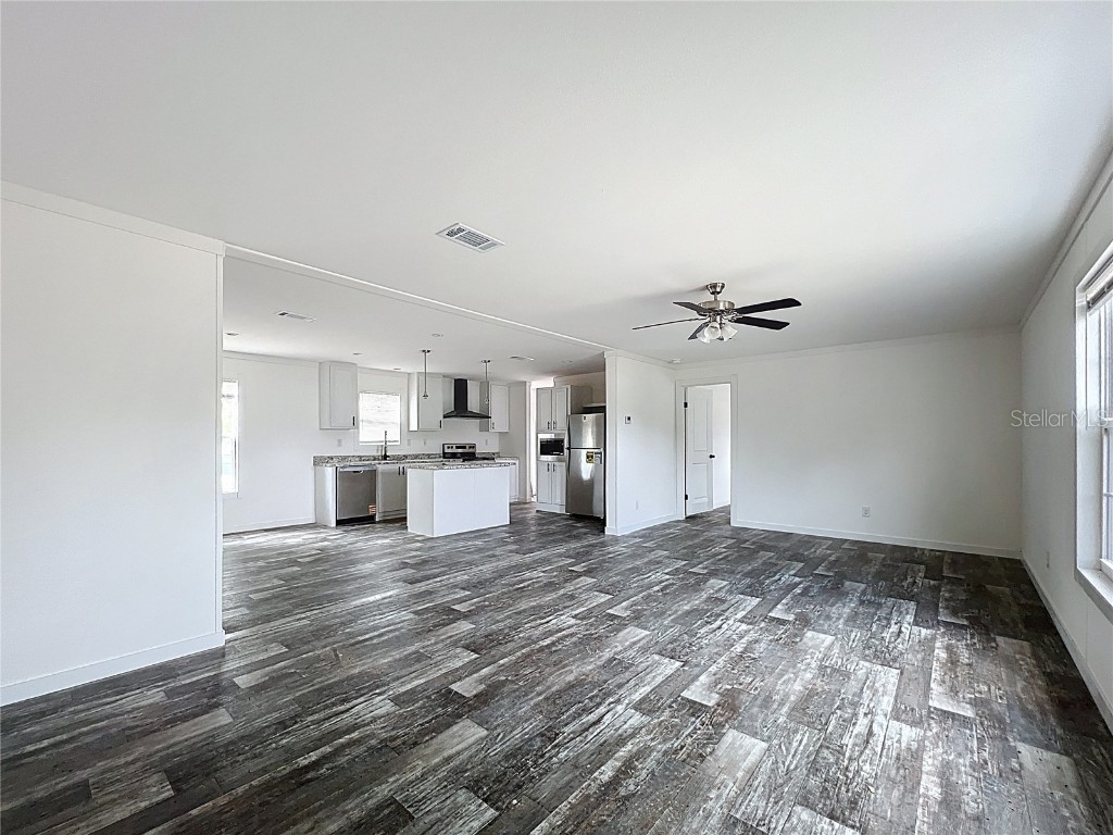 12118 Pitcairn Street Brooksville FL 34613 W7880360 image6