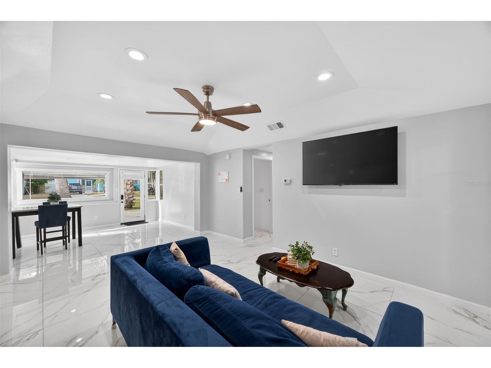 1212 59th Street S Gulfport FL 33707 TB8464739 image12