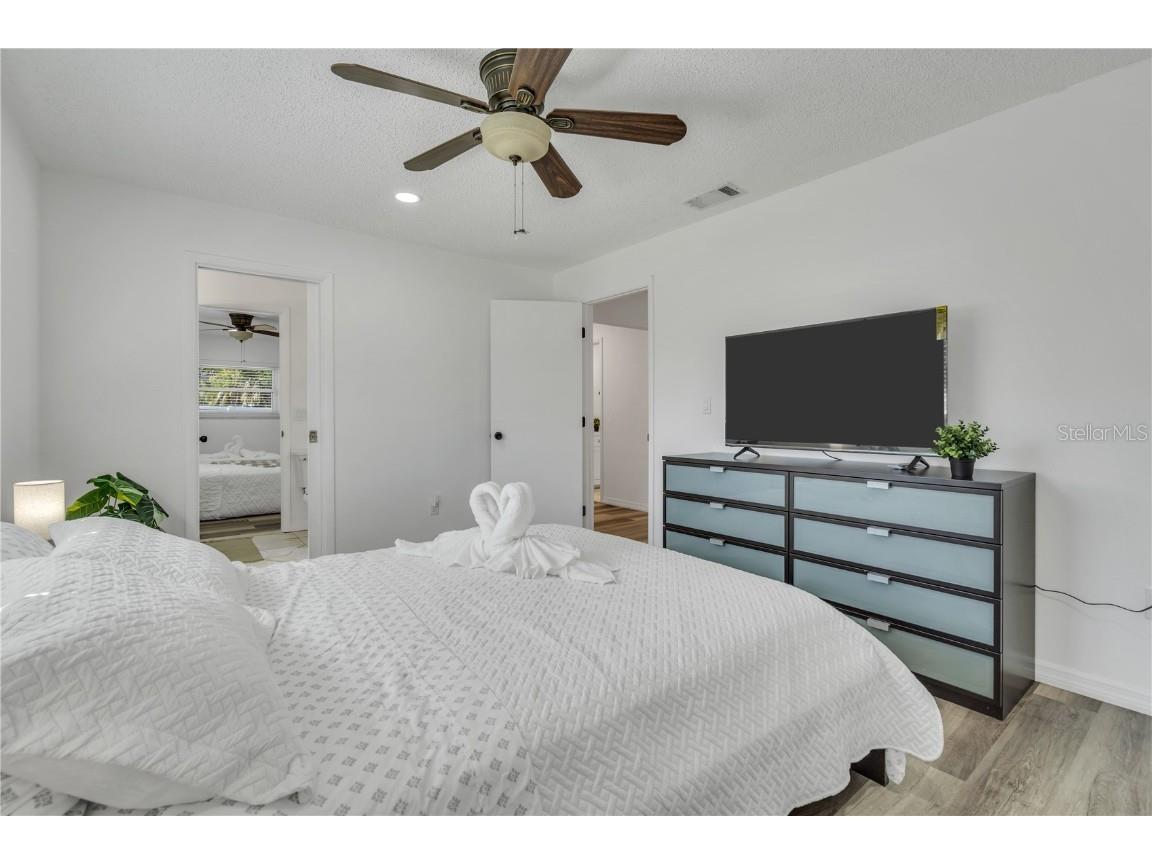 1212 63rd Street NW Bradenton FL 34209 A4593402 image19