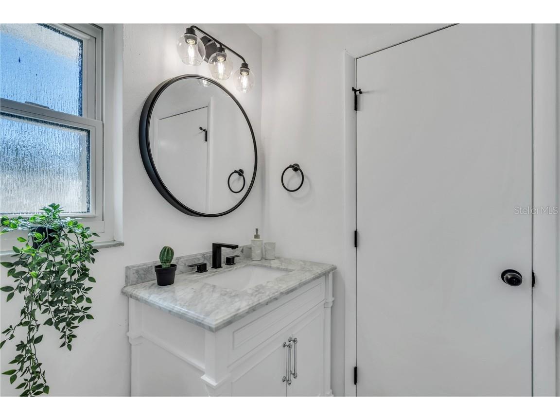 1212 63rd Street NW Bradenton FL 34209 A4593402 image20