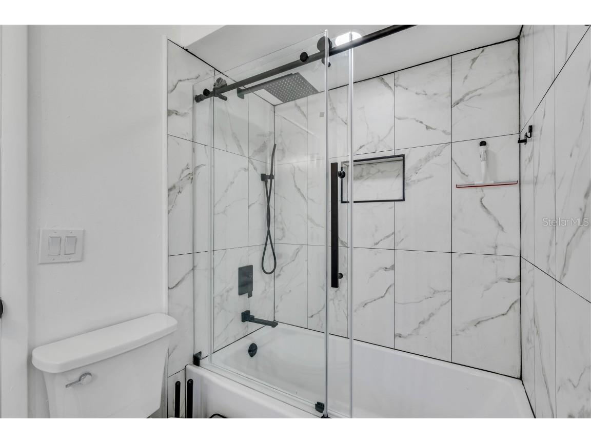 1212 63rd Street NW Bradenton FL 34209 A4593402 image21