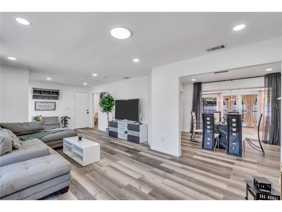 1212 63rd Street NW Bradenton FL 34209 A4593402 image4