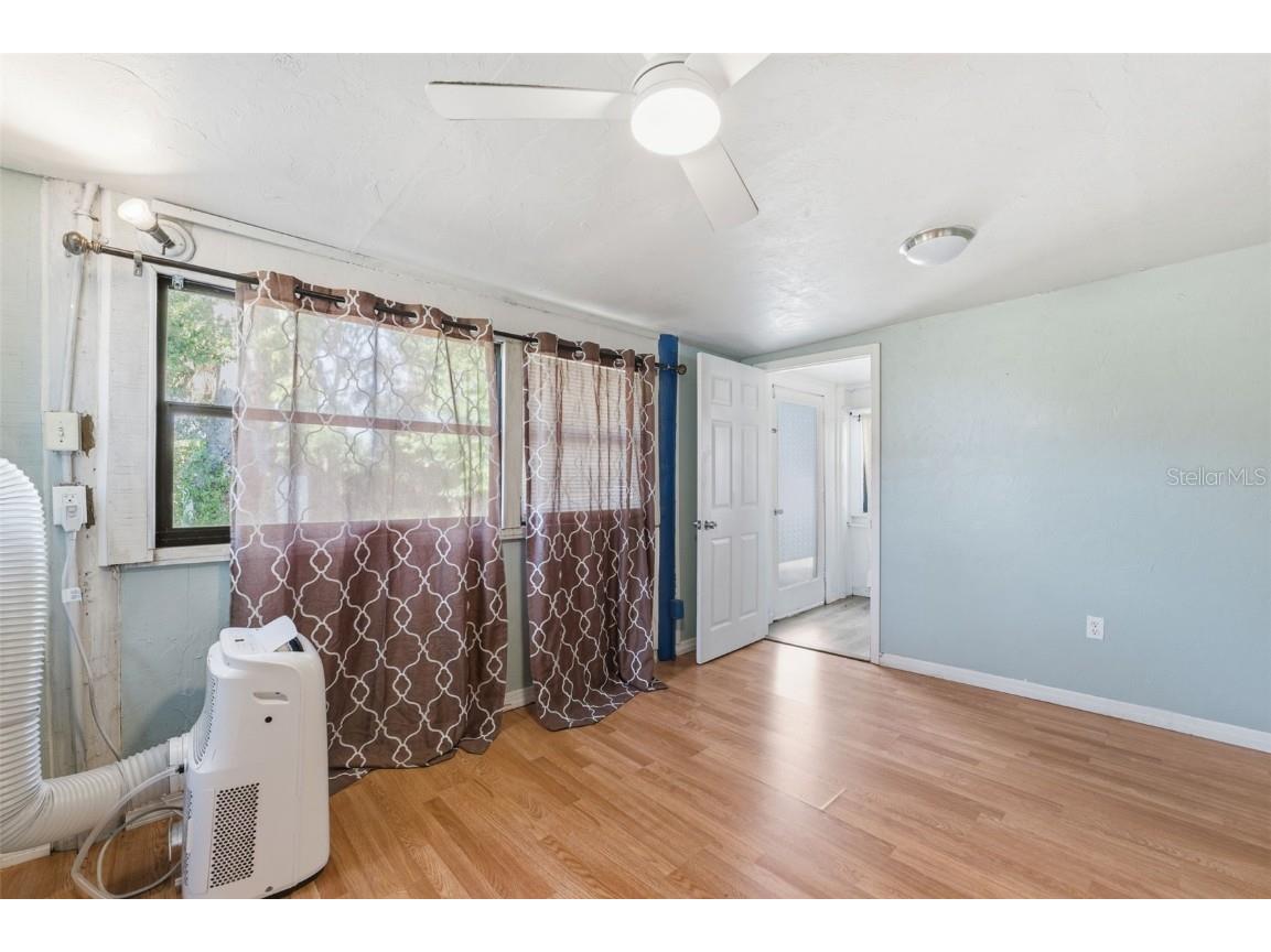 1212 8th Street W Palmetto FL 34221 TB8461707 image25