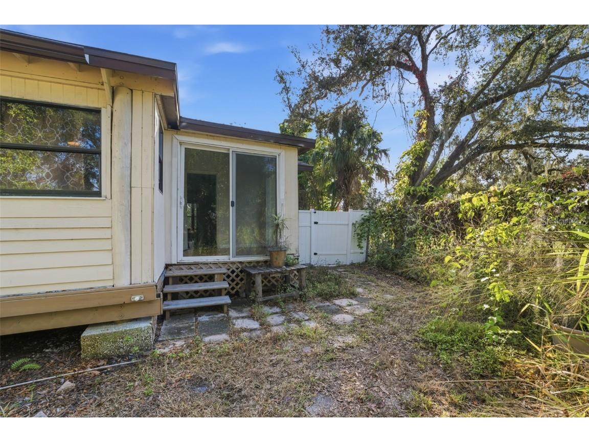1212 8th Street W Palmetto FL 34221 TB8461707 image28
