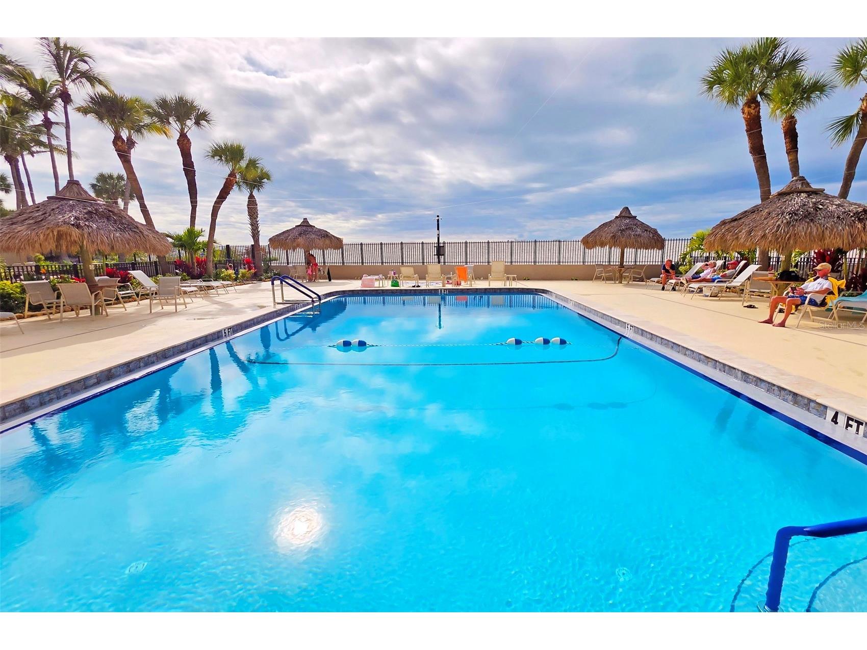 1212 Ben Franklin Drive #1205 Sarasota FL 34236 A4678386 image28