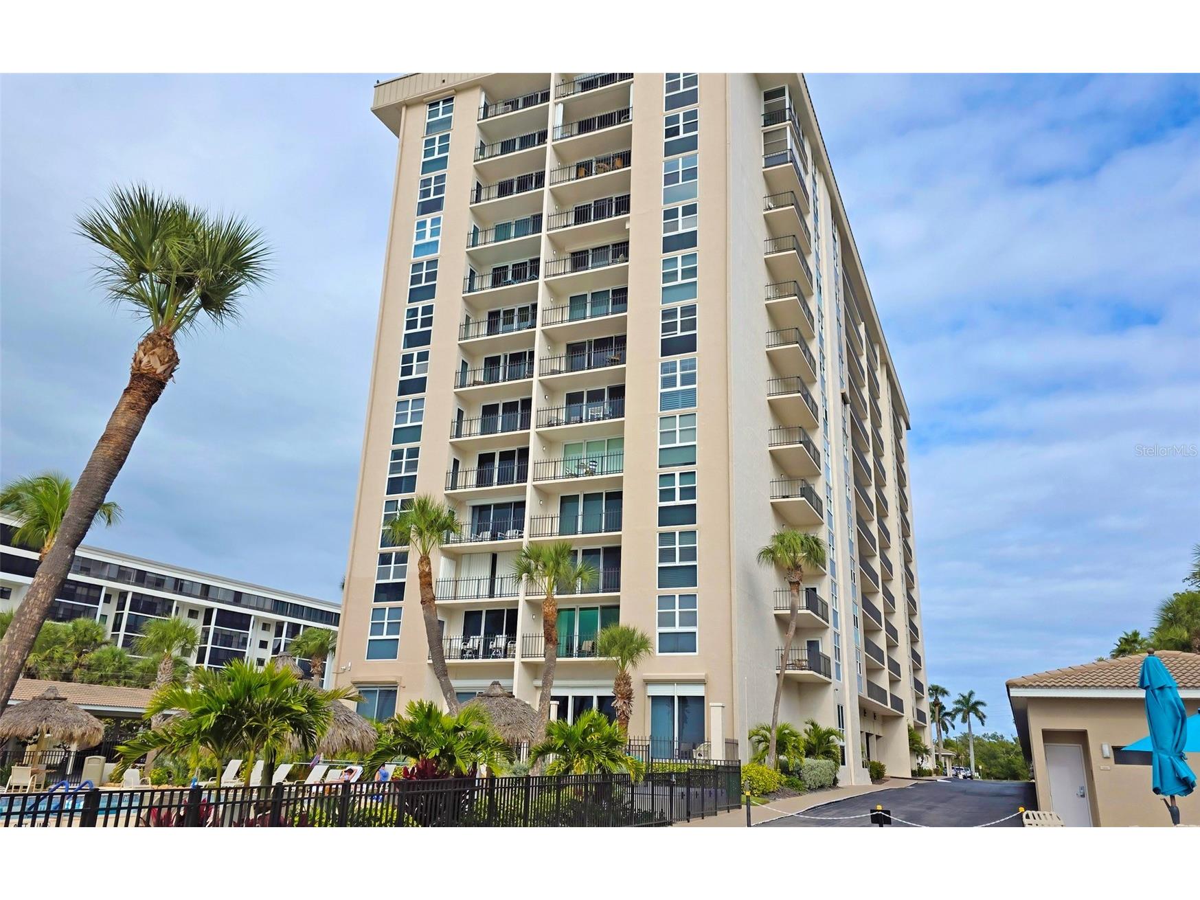 1212 Ben Franklin Drive #1205 Sarasota FL 34236 A4678386 image32