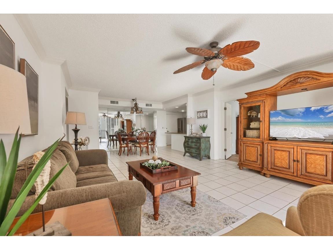 1212 Benjamin Franklin Drive #1003 Sarasota FL 34236 A4673071 image10