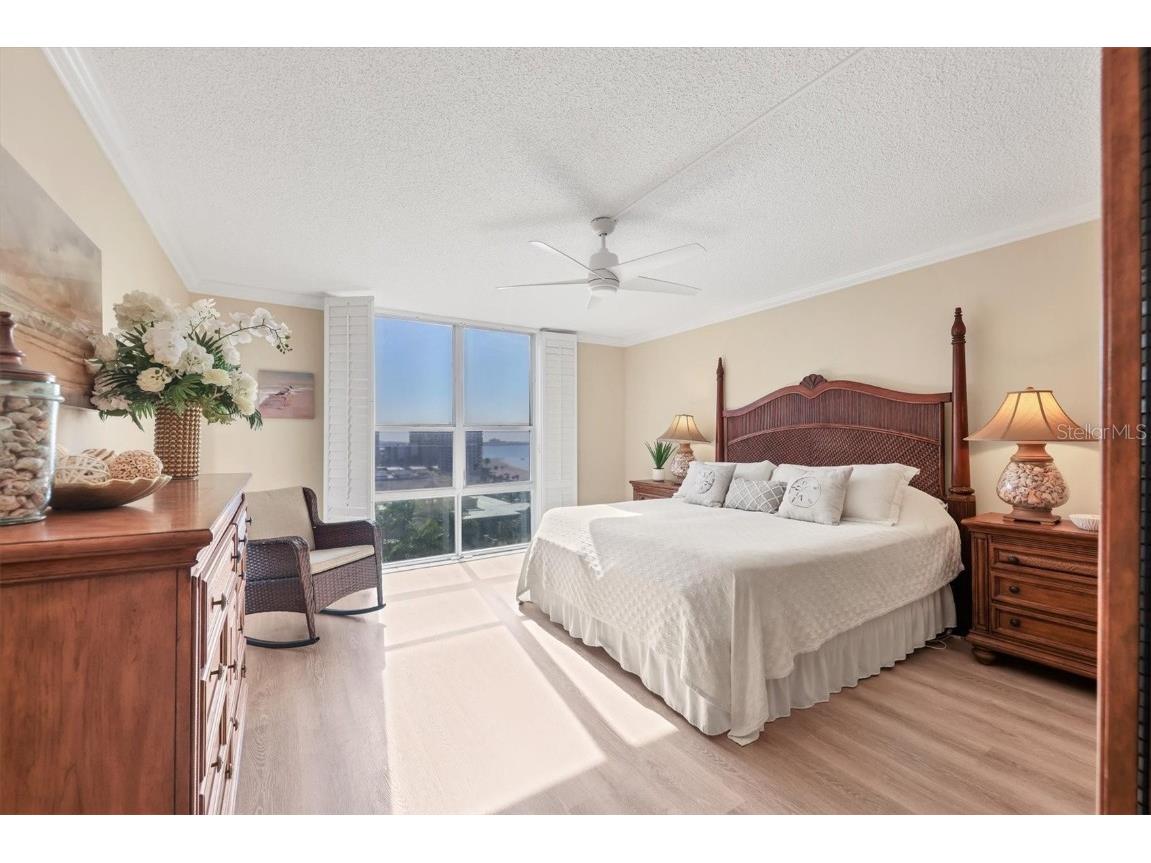 1212 Benjamin Franklin Drive #1003 Sarasota FL 34236 A4673071 image17