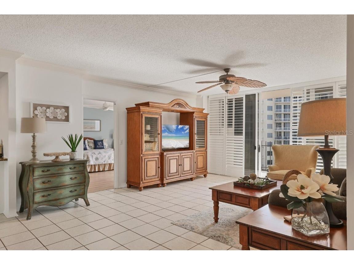 1212 Benjamin Franklin Drive #1003 Sarasota FL 34236 A4673071 image7