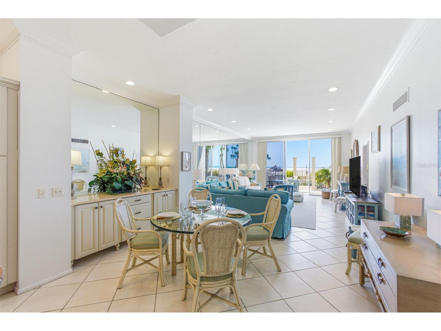 1212 Benjamin Franklin Drive #102 Sarasota FL 34236 - GULF OF MEXICO C7507070 image1