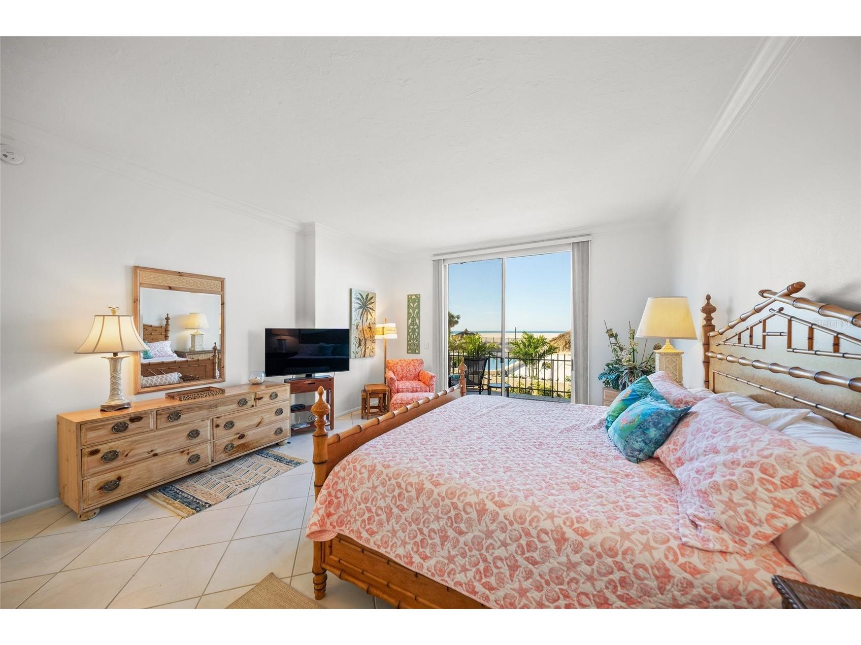 1212 Benjamin Franklin Drive #102 Sarasota FL 34236 - GULF OF MEXICO C7507070 image18